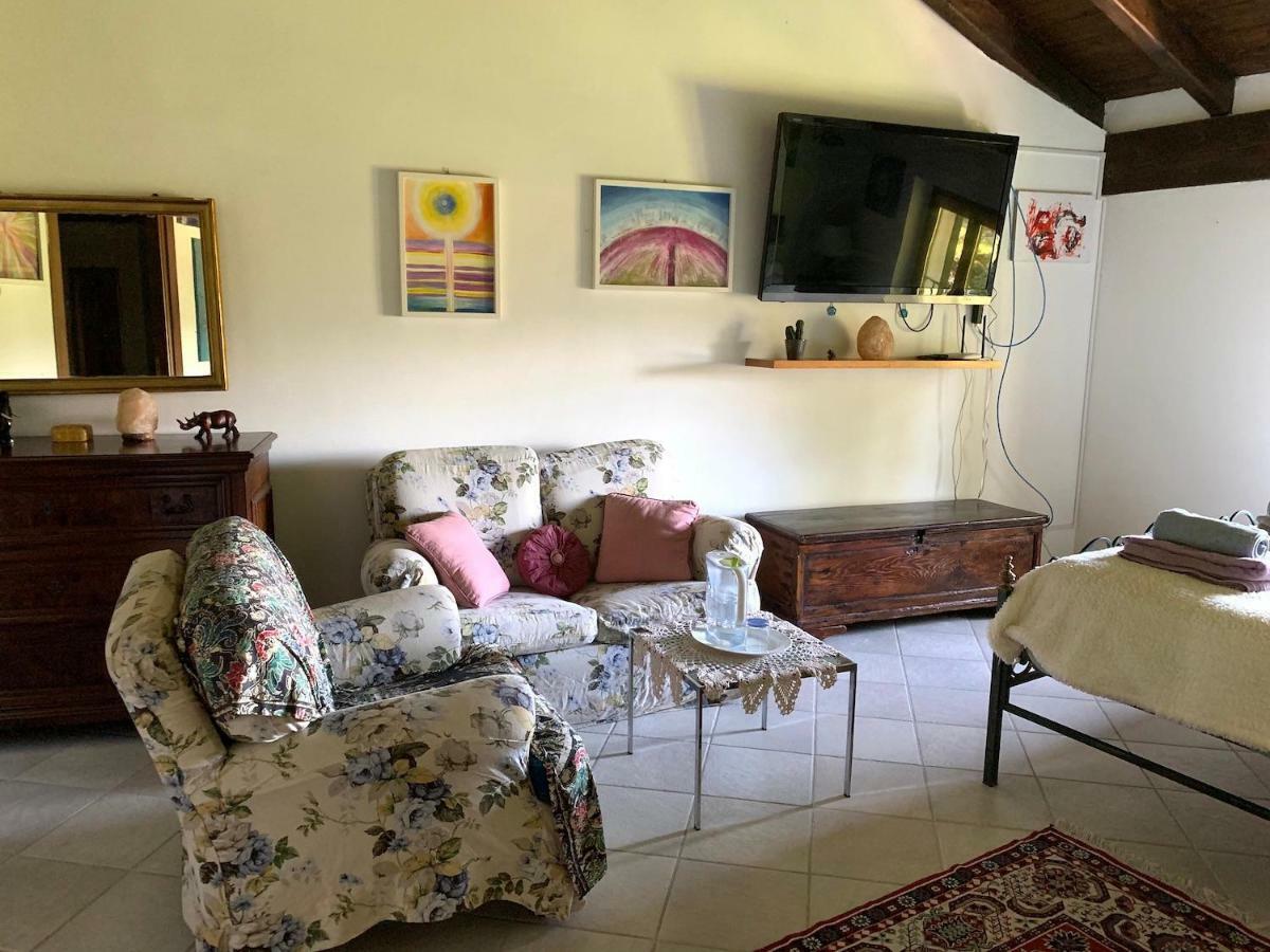 Arte And Cuisine Bed & Breakfast Serravalle Scrivia Exterior photo